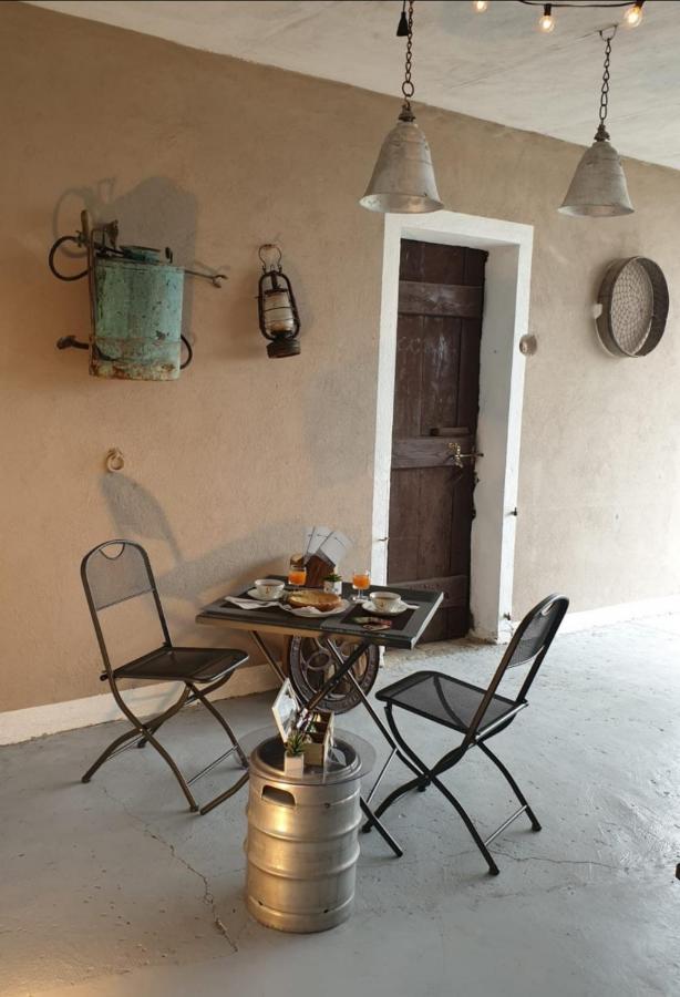 Cascina Brichat Alta Langa Serravalle delle Langhe エクステリア 写真