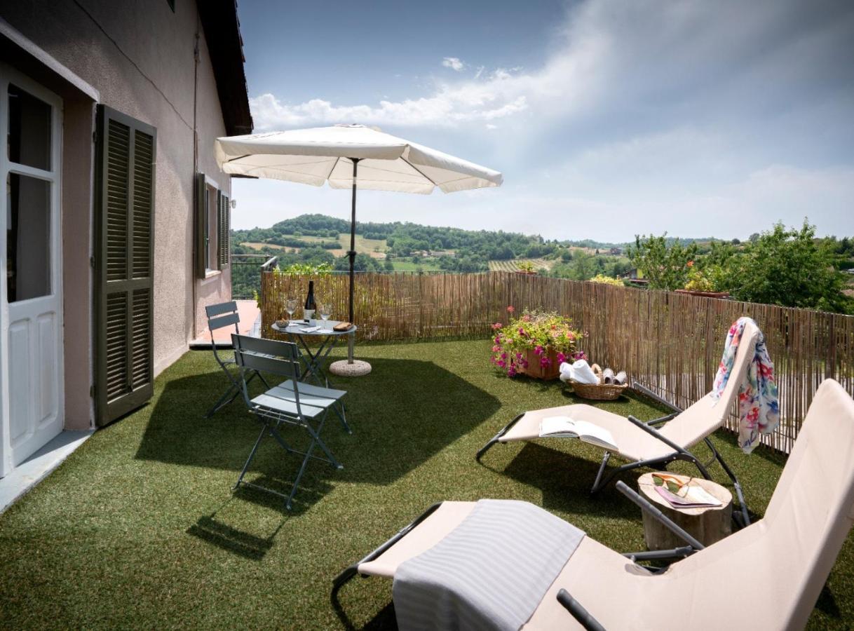 Serravalle delle Langhe Cascina Brichat Alta Langa Bed & Breakfast エクステリア 写真