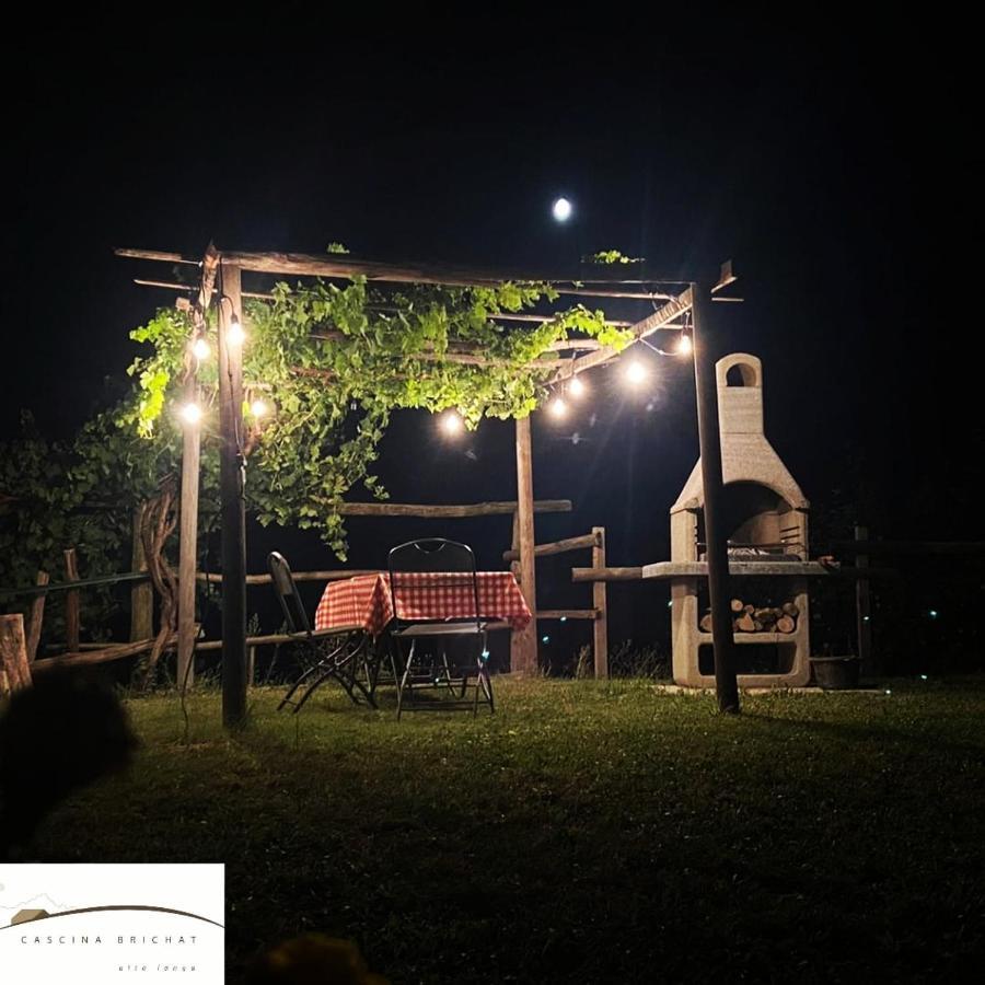 Serravalle delle Langhe Cascina Brichat Alta Langa Bed & Breakfast エクステリア 写真